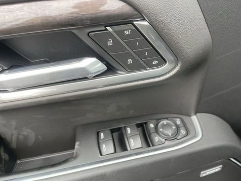 New 2026 Chevrolet Silverado 1500 LTZ w/ LTZ Premium Package AWD/4WD image 13