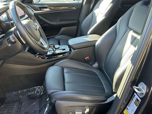 Certified 2023 BMW X4 xDrive30i w/ Convenience Package image 27