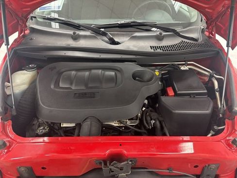 Used 2009 Chevrolet HHR LT image 27