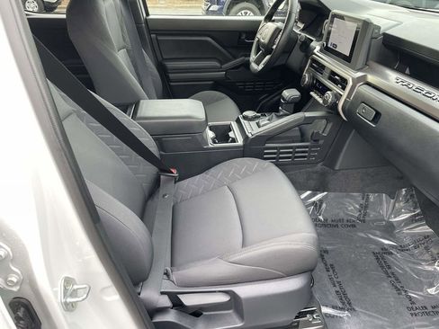 Used 2024 Toyota Tacoma SR5 image 47