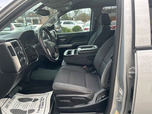 Used 2019 Chevrolet Silverado 1500 LT image 6