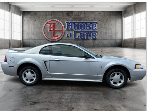 Used 2000 Ford Mustang Coupe RWD image 4