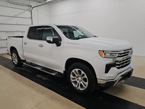Used 2023 Chevrolet Silverado 1500 LTZ AWD/4WD image 4