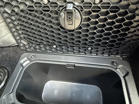 Used 2015 RAM 1500 Outdoorsman image 36