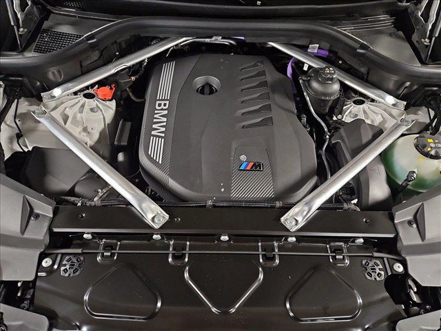 New 2027 BMW X6 xDrive40i w/ Executive Package AWD/4WD image 17