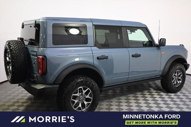 Certified 2025 Ford Bronco Badlands AWD/4WD image 7