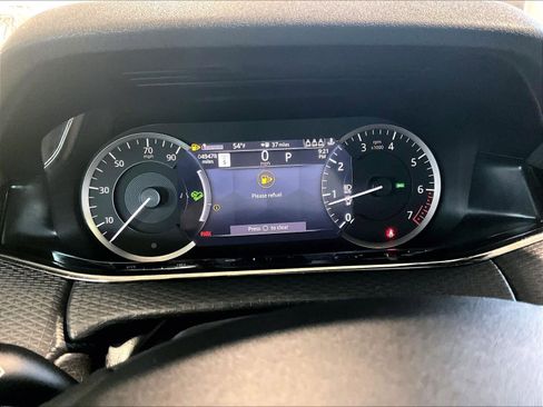 Used 2023 Land Rover Range Rover Evoque R-Dynamic S image 25