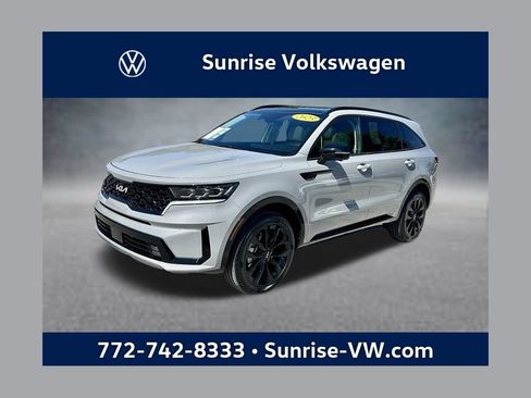 Used 2023 Kia Sorento SX AWD/4WD image 1