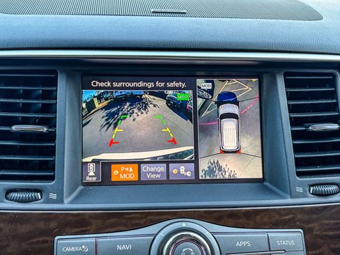 Used 2020 Nissan Armada SL w/ Premium Package image 25