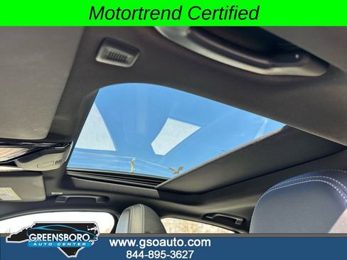 Used 2023 BMW 330i Sedan w/ Driving Assistance Package image 7