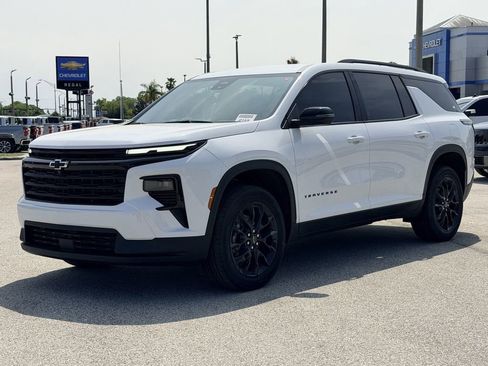 New 2026 Chevrolet Traverse LT w/ Midnight/Sport Edition image 10