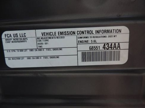 Used 2022 Jeep Grand Cherokee L Limited image 25