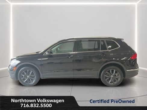 Certified 2024 Volkswagen Tiguan SE AWD/4WD image 2