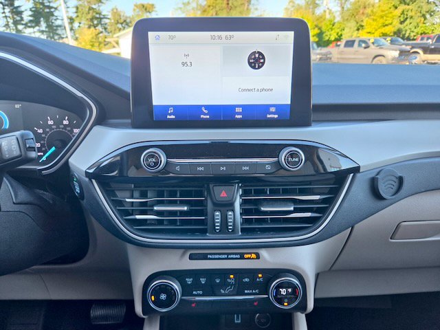 Used 2020 Ford Escape SE AWD/4WD image 19