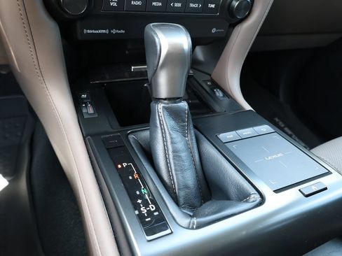 Used 2023 Lexus GX 460 Premium AWD/4WD image 28
