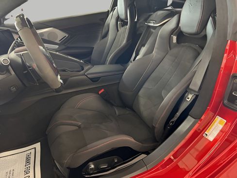 Used 2024 Chevrolet Corvette Z06 w/ Z07 Performance Package image 23