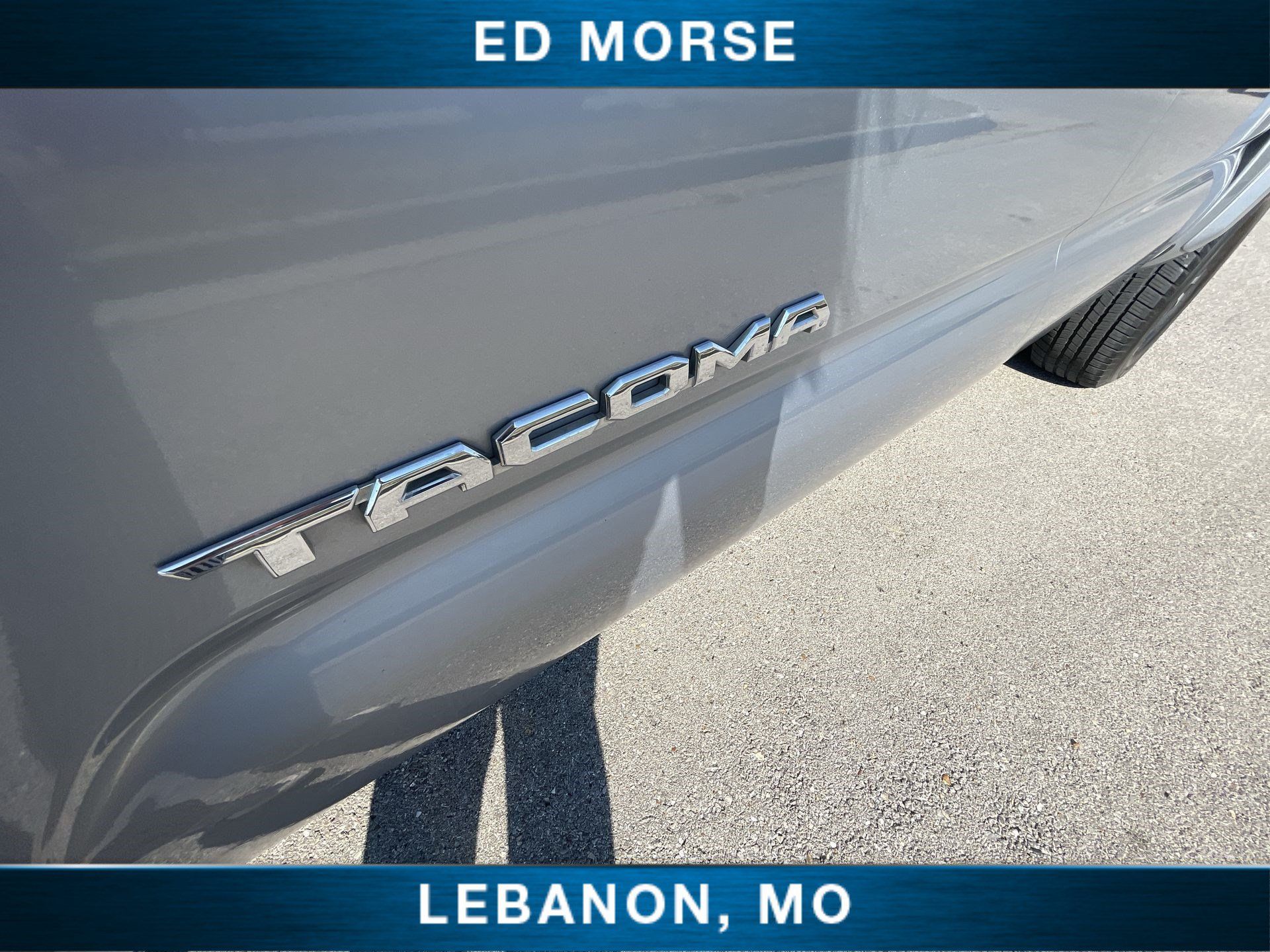 Used 2017 Toyota Tacoma TRD Sport w/ Tow Package (A/T) AWD/4WD image 29