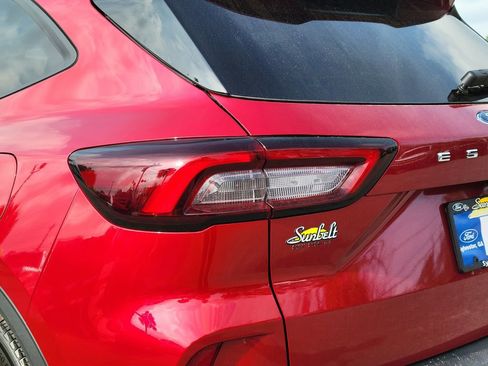 New 2026 Ford Escape ST-Line w/ Tech Pack #1 image 12