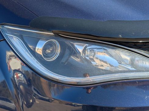 Used 2018 Chrysler Pacifica Limited image 12