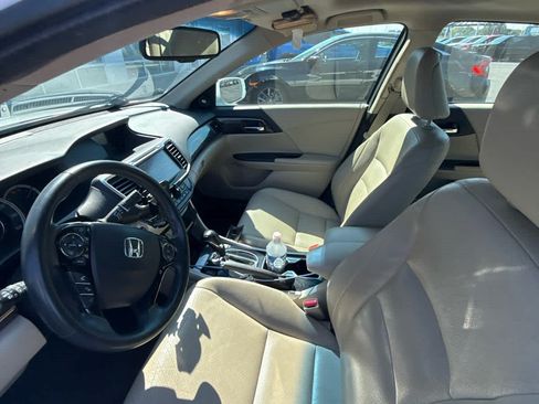 Used 2016 Honda Accord EX-L image 10