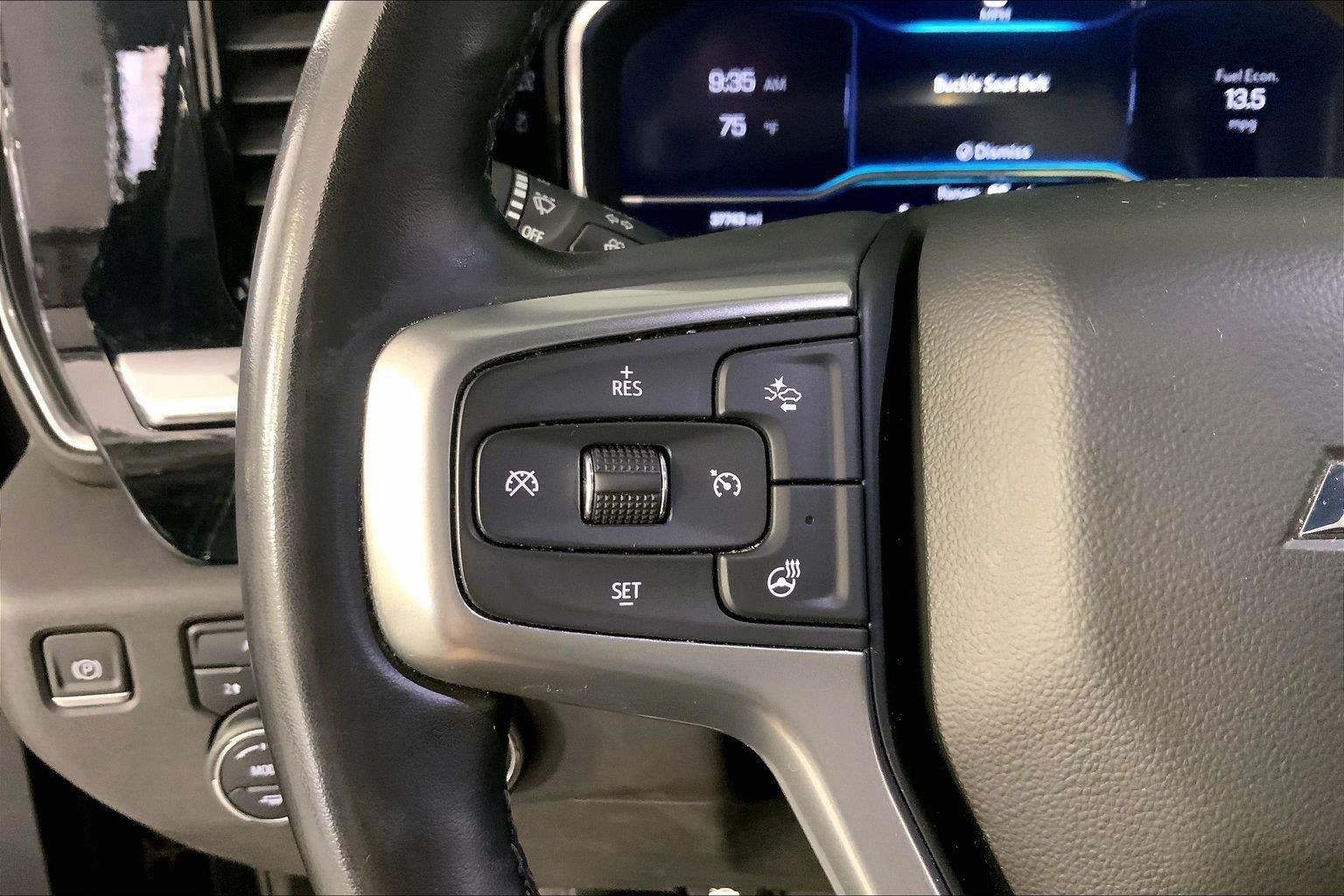 Used 2024 Chevrolet Silverado 1500 LT AWD/4WD image 18