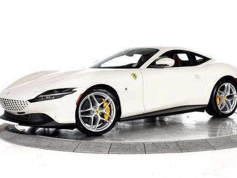 Certified 2024 Ferrari Roma RWD image 1
