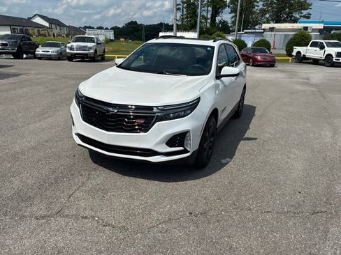 Used 2022 Chevrolet Equinox RS w/ RS Leather Package AWD/4WD image 8