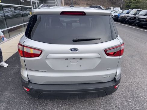 Used 2020 Ford EcoSport SE image 4