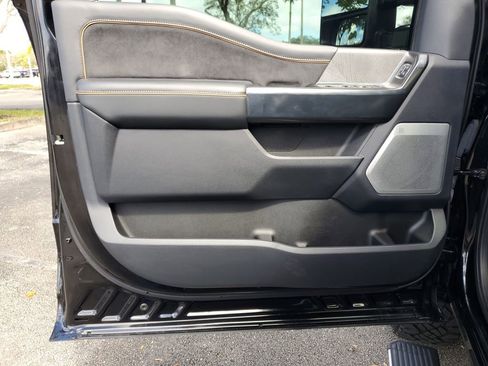 Used 2024 Ford F250 Platinum w/ Tremor Off-Road Package image 15