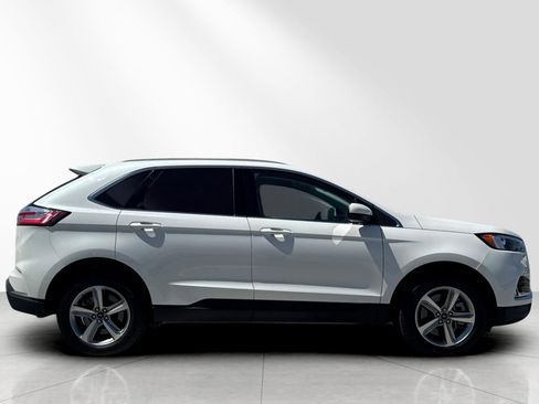 Used 2022 Ford Edge SEL w/ Convenience Package AWD/4WD image 3