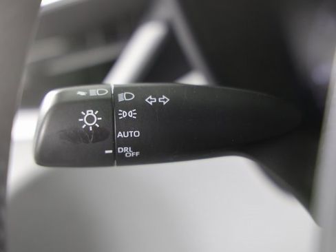 Used 2024 Toyota Corolla SE image 22