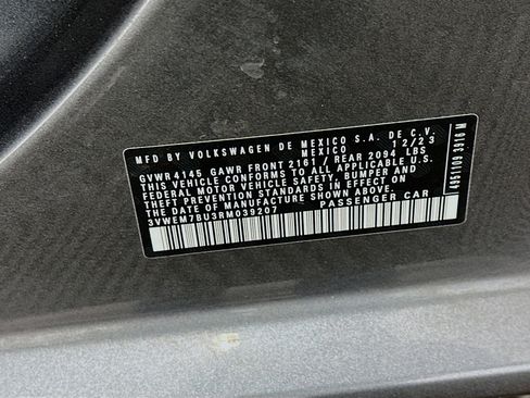 Used 2024 Volkswagen Jetta SE image 12