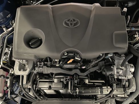 Used 2024 Toyota Camry SE AWD/4WD image 26