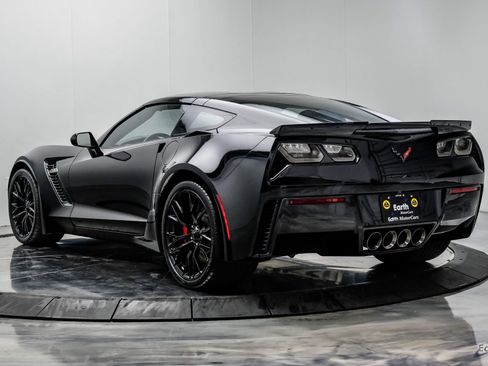 Used 2016 Chevrolet Corvette Z06 w/ 2LZ Preferred Equipment Group RWD image 14