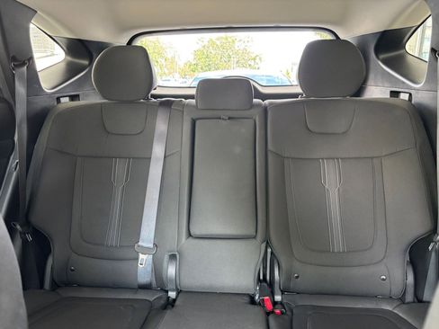 Used 2025 Hyundai Tucson SEL FWD image 39