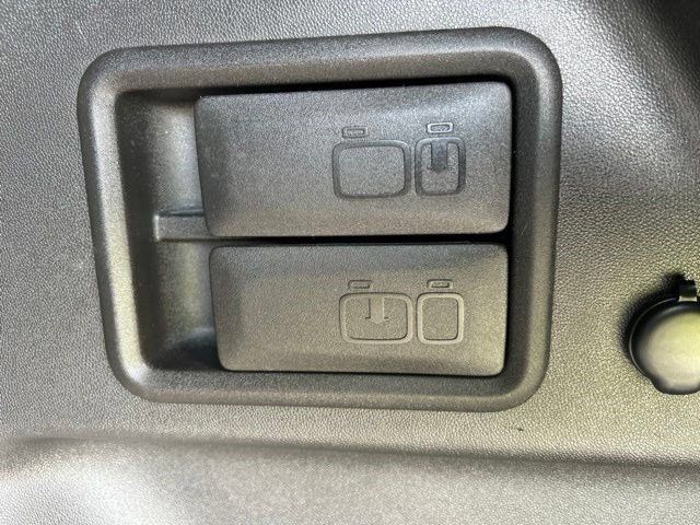 Used 2022 Chevrolet Equinox LT AWD/4WD image 43