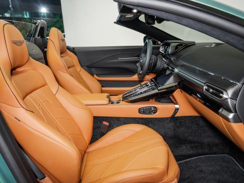 New 2026 Aston Martin V8 Vantage Roadster image 14