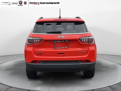 Used 2019 Jeep Compass Sport image 5