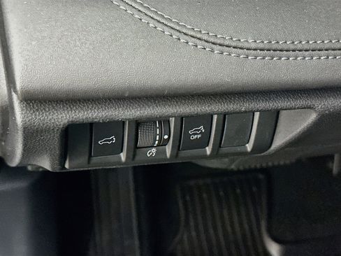 Used 2024 Subaru Outback Limited XT AWD/4WD image 17