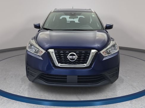 Used 2020 Nissan Kicks SV FWD image 2