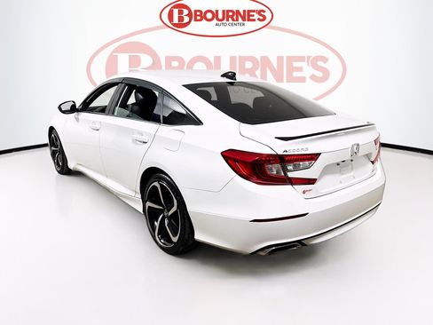 Used 2022 Honda Accord Sport image 6