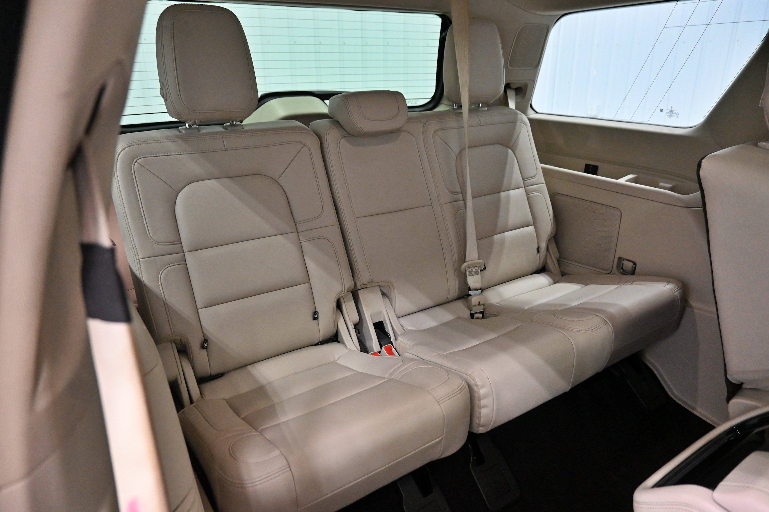 Used 2020 Lincoln Navigator Reserve w/ Luxury Package AWD/4WD image 31