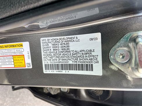 Used 2024 Acura Integra A-Spec FWD image 32