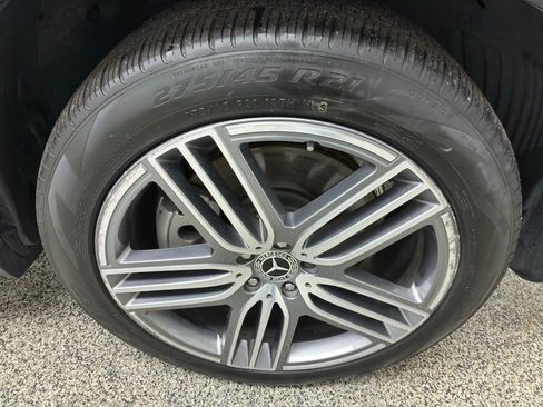 Used 2022 Mercedes-Benz GLS 450 4MATIC image 15