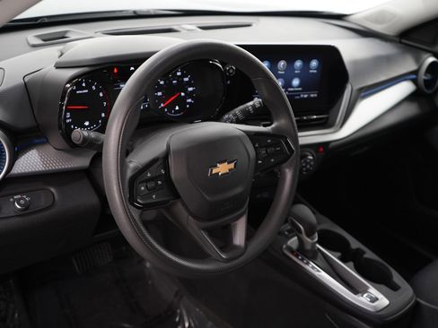 Used 2024 Chevrolet Trax LS w/ Driver Confidence Package image 19