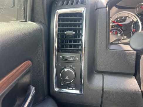 Used 2017 RAM 2500 Laramie AWD/4WD image 14