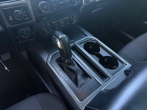 Used 2018 Ford F150 XLT w/ Equipment Group 302A Luxury AWD/4WD image 31
