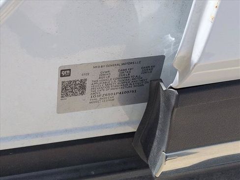Used 2023 Chevrolet Bolt EUV Premier FWD image 22