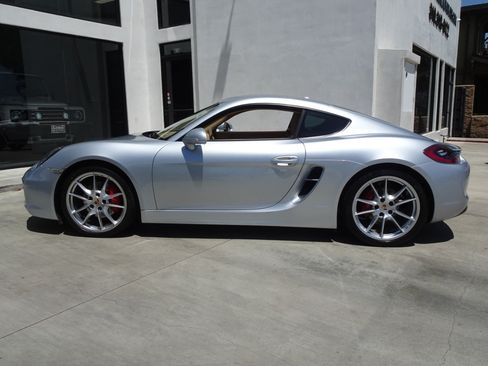 Used 2014 Porsche Cayman S RWD image 3