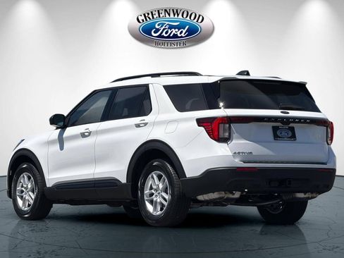 New 2026 Ford Explorer Active RWD image 6